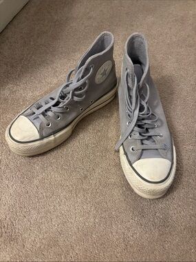 Converse High Top Sneakers in Light Gray